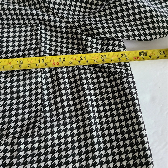Apt.9 blouse sz.XL Black/White Houndstooth print polyester - Picture 9 of 11